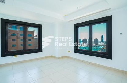 Apartment - 3 - 4 for sale in West Porto Drive - Porto Arabia - The Pearl Island - Doha