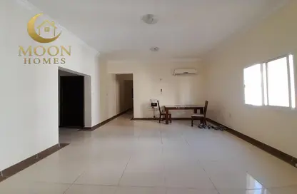 Apartment - 3 Bedrooms - 3 Bathrooms for rent in Al Mansoura - Al Mansoura - Doha