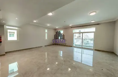 Apartment - 2 Bedrooms - 3 Bathrooms for rent in Al Asmakh Lusail 1 - Lusail