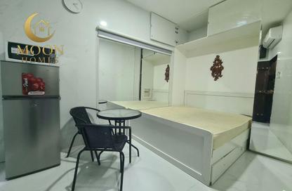 Apartment - Studio - 1 for rent in Umm Ghwailina Comm - Umm Ghuwalina - Umm Ghuwailina - Doha
