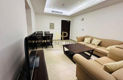 Apartment - 2 Bedrooms - 2 Bathrooms for rent in Umm Ghwailina Comm - Umm Ghuwalina - Umm Ghuwailina - Doha