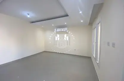 Apartment - Studio - 1 Bathroom for rent in Ammar Bin Yasser Street - Al Aziziyah - Doha