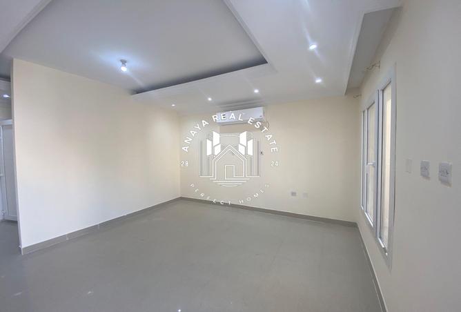 51672574 - Property Image 2