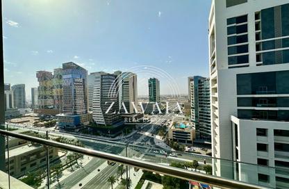 Apartment - 1 Bedroom - 2 Bathrooms for rent in Lusail Marina Heights - Marina District - Lusail