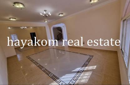 Villa - 5 Bedrooms - 6 Bathrooms for rent in Duhail Villas - Al Duhail - Doha