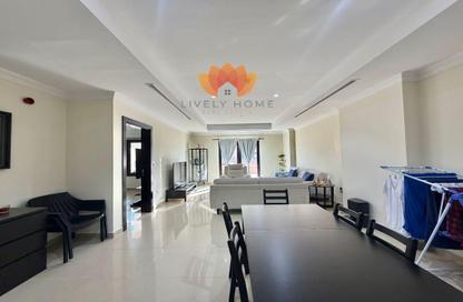 Apartment - 1 Bedroom - 2 Bathrooms for rent in East Porto Drive - Porto Arabia - The Pearl Island - Doha