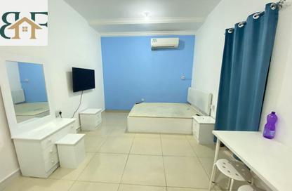Villa - Studio - 1 for rent in OqbaBin Nafie Steet - Old Airport Road - Doha