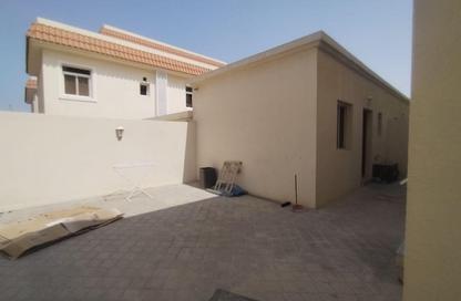Villa - 5 Bedrooms - 6 Bathrooms for rent in Al Markhiya Street - Al Markhiya - Doha