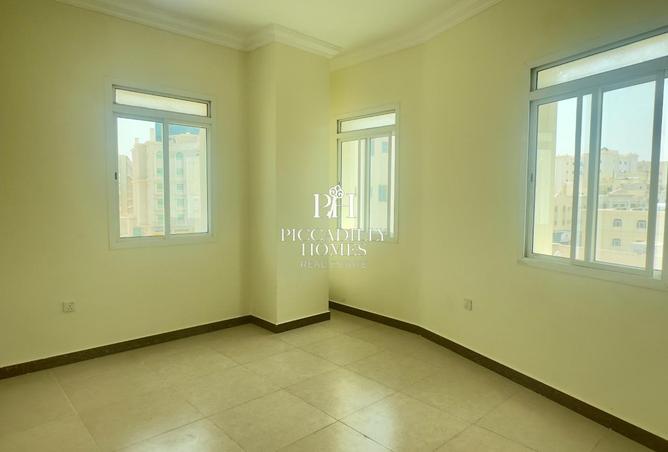 60166354 - Property Image 2