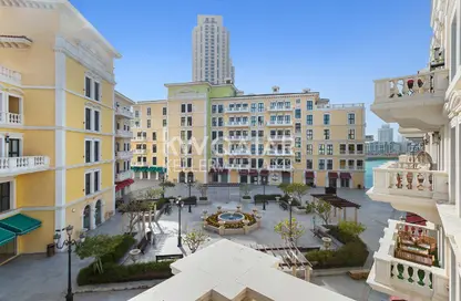 Apartment - 3 Bedrooms - 4 Bathrooms for sale in Mercato - Qanat Quartier - The Pearl Island - Doha