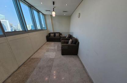 Apartment - 3 Bedrooms - 5 Bathrooms for rent in Zig Zag Tower B - Zig Zag Towers - West Bay - Doha Apartment - 3 Bedrooms - 5 Bathrooms for rent in Zig Zag Tower B - Zig Zag Towers - West Bay - Doha
