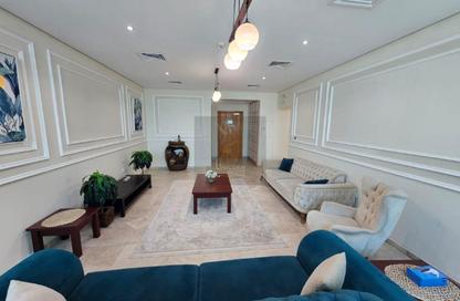 Apartment - 3 Bedrooms - 5 Bathrooms for rent in Zig Zag Tower B - Zig Zag Towers - West Bay - Doha