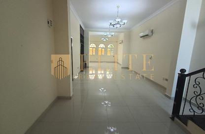 Villa - 6 Bedrooms - 5 Bathrooms for rent in Bu Hamour Street - Abu Hamour - Doha
