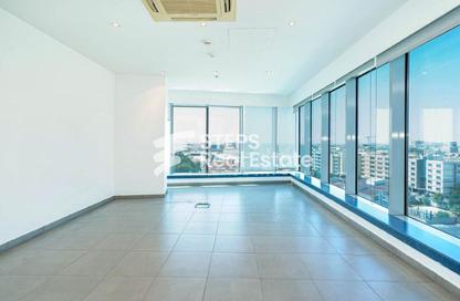 Office Space - Studio - 3 Bathrooms for rent in Qatar finance House - C-Ring Road - Al Sadd - Doha