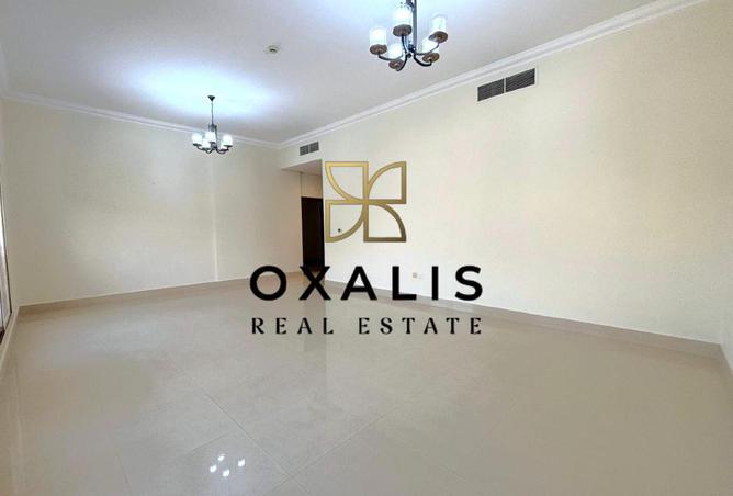 1001615 - Property Image 2