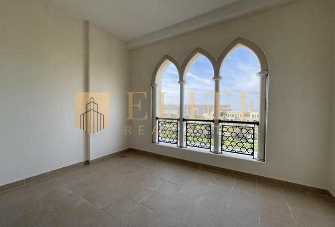 52501273 - Property Image 3