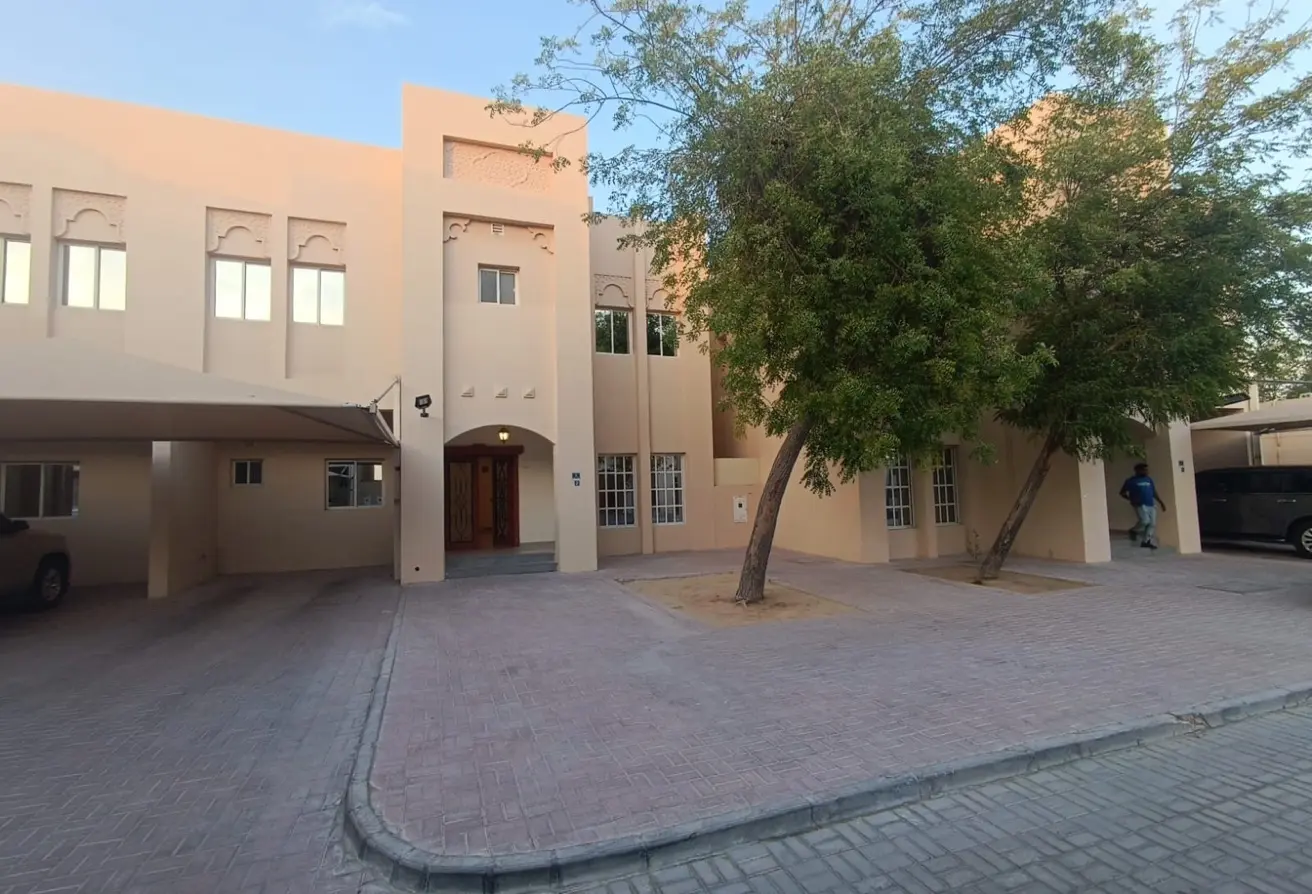 63864710 - Property Main Image