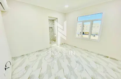 Apartment - 2 Bedrooms - 2 Bathrooms for rent in Street 870 - Al Duhail South - Al Duhail - Doha Apartment - 2 Bedrooms - 2 Bathrooms for rent in Street 870 - Al Duhail South - Al Duhail - Doha