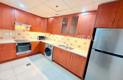Apartment - 1 Bedroom - 2 Bathrooms for rent in East Porto Drive - Porto Arabia - The Pearl Island - Doha