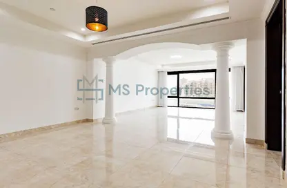 Townhouse - 2 Bedrooms - 3 Bathrooms for rent in West Porto Drive - Porto Arabia - The Pearl Island - Doha