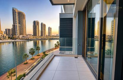 Apartment - 1 Bedroom - 2 Bathrooms for rent in Crystal Residence - Gewan Island - The Pearl Island - Doha
