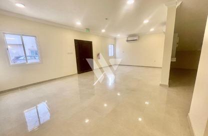 Villa - 6 - 6 for rent in Al Kheesa - Al Kheesa - Umm Salal Mohammed