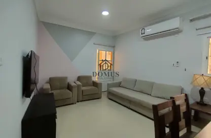 Apartment - 2 Bedrooms - 2 Bathrooms for rent in Thabit Bin Zaid Street - Al Mansoura - Doha
