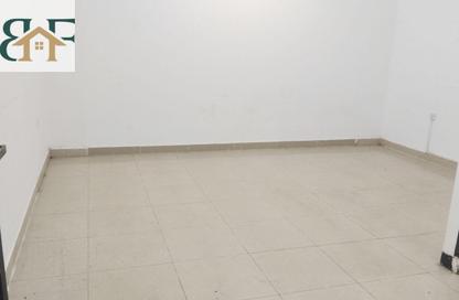 Apartment - Studio - 1 for rent in New Salata - Salata - Doha