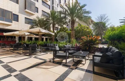 Shop - Studio for rent in Ghanem Business Centre - Fereej Bin Mahmoud South - Fereej Bin Mahmoud - Doha