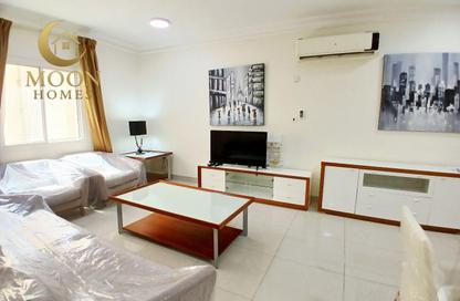 Apartment - 1 - 1 for rent in Umm Ghuwailina 4 - Umm Ghuwailina - Doha Apartment - 1 - 1 for rent in Umm Ghuwailina 4 - Umm Ghuwailina - Doha