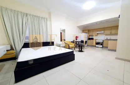 Apartment - Studio - 1 Bathroom for rent in Al Sadd Road - Al Sadd - Doha