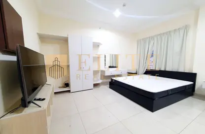 Apartment - Studio - 1 Bathroom for rent in Al Sadd Road - Al Sadd - Doha