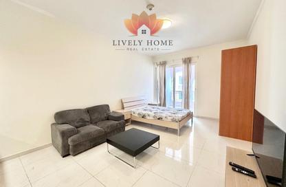 Apartment - Studio - 1 for rent in Viva West - Viva Bahriyah - The Pearl Island - Doha