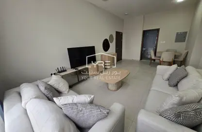 Apartment - 3 Bedrooms - 3 Bathrooms for rent in Anas Street - Fereej Bin Mahmoud North - Fereej Bin Mahmoud - Doha