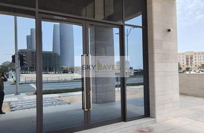 Retail - Studio for rent in Seef Lusail Tower 1 - Seef Lusail - Lusail City - Lusail