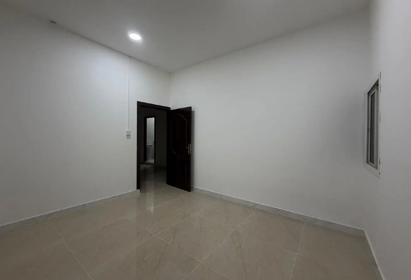 62805900 - Property Main Image
