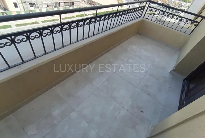 63809295 - Property Image 2