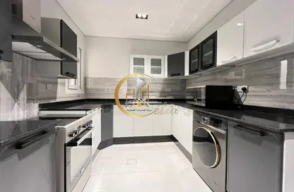 شقة - 3 غرف نوم - 3 حمامات للايجار في شقق مساكن المطار القديم - طريق المطار القديم - الدوحة