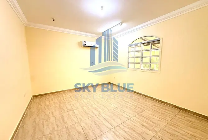 63699661 - Property Image 2