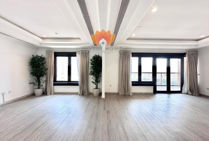 61112802 - Property Main Image