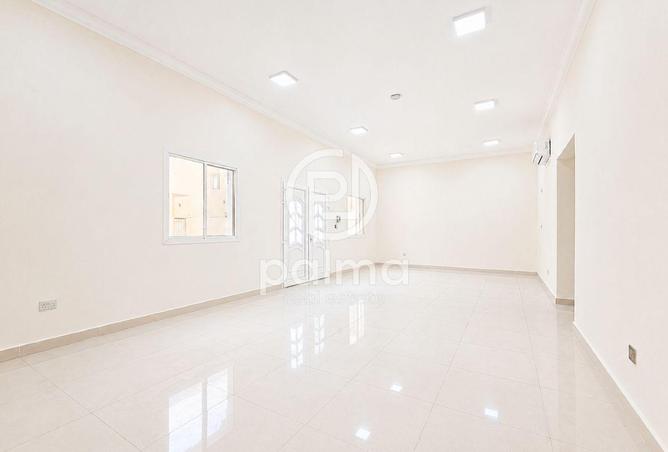 55732155 - Property Image 3