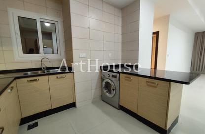 Apartment - 2 Bedrooms - 2 Bathrooms for rent in Al Sadd Road - Al Sadd - Doha