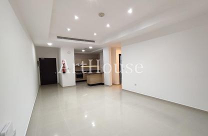 Apartment - 2 Bedrooms - 2 Bathrooms for rent in Al Sadd Road - Al Sadd - Doha