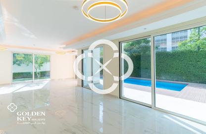 Villa - 6 Bedrooms - 7 Bathrooms for rent in The Garden - Floresta Gardens - The Pearl Island - Doha