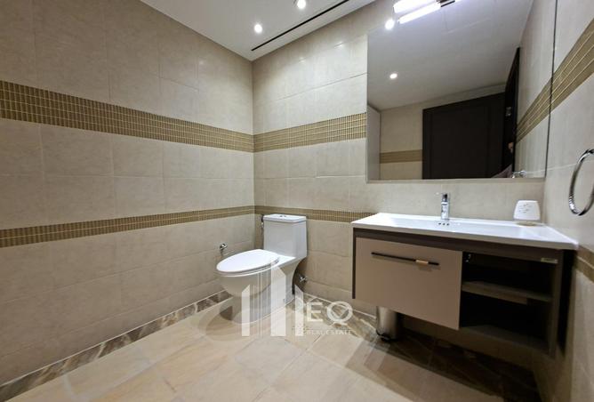 56072149 - Property Image 3