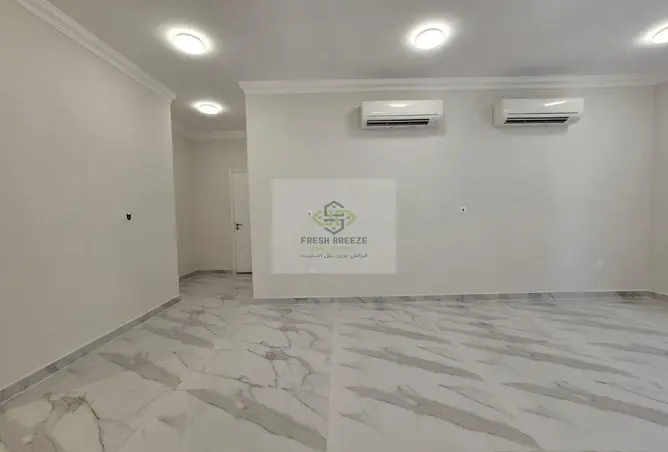 61005782 - Property Image 2