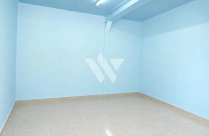 Warehouse - Studio - 7+ for rent in Industrial Area 1 - Industrial Area - Doha Warehouse - Studio - 7+ for rent in Industrial Area 1 - Industrial Area - Doha