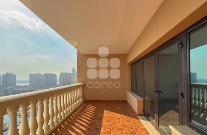 Apartment - 2 Bedrooms - 3 Bathrooms for rent in Tower 13 - Porto Arabia - The Pearl Island - Doha
