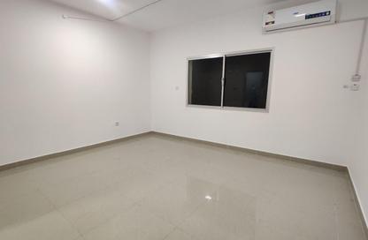 Apartment - 5 Bedrooms - 3 Bathrooms for rent in Najma Street - Najma - Doha
