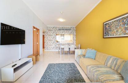 Apartment - 2 Bedrooms - 3 Bathrooms for rent in Viva West - Viva Bahriyah - The Pearl Island - Doha